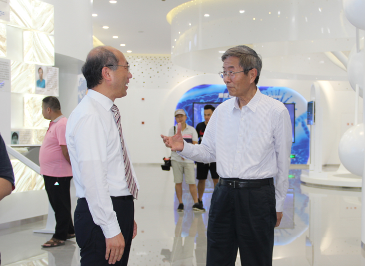 5afe90958e0ab.png 5afe90958e0ab.png