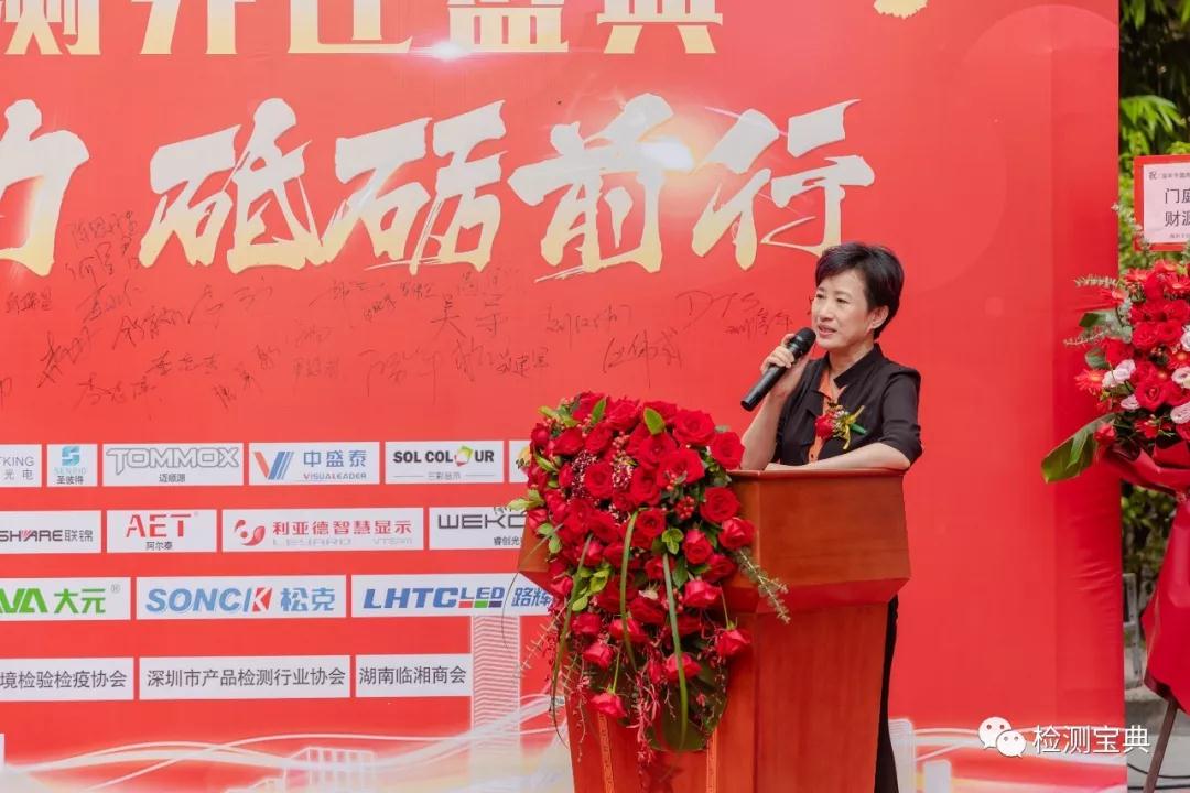 5db65d2c20d9c.jpg 5db65d2c20d9c.jpg