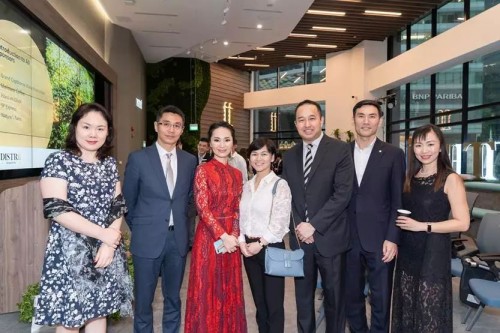 5dede85b3a550.jpeg 5dede85b3a550.jpeg